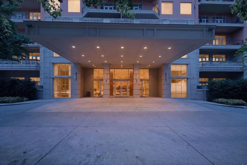 3535 GILLESPIE Street # 104, Dallas TX 75219 - Photo 4