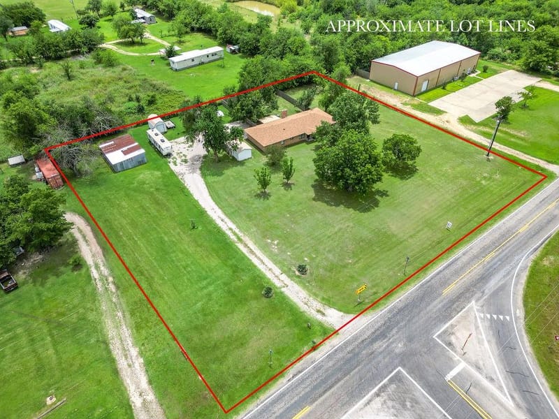 882 Farm Road 1537, Sulphur Springs TX 75482 - Photo 25