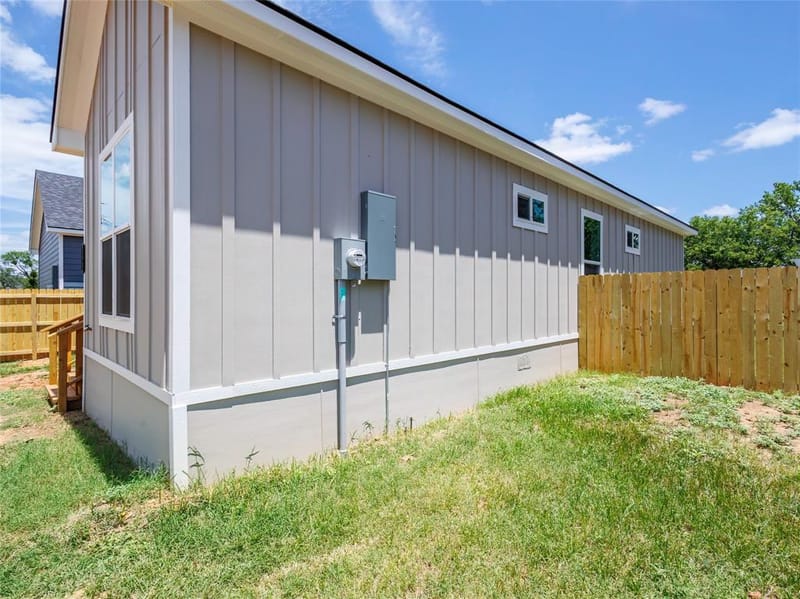 2902 Avenue D, Brownwood TX 76801 - Photo 11