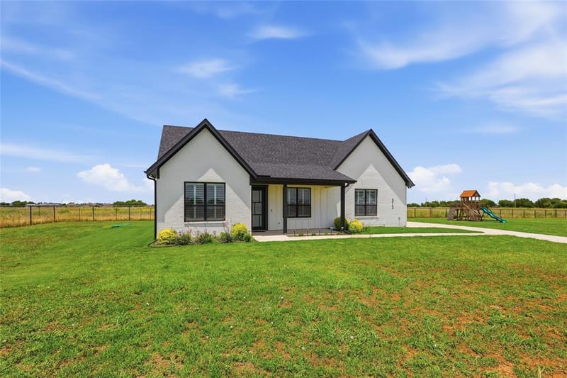508 Private Access 233114, Godley TX 76044 - Photo 28