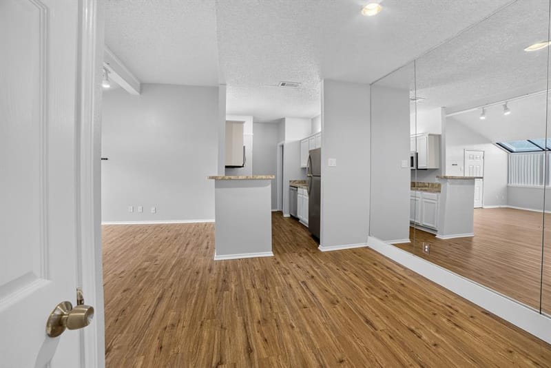 2101 Count Fleet Drive # 511, Arlington TX 76011 - Photo 7