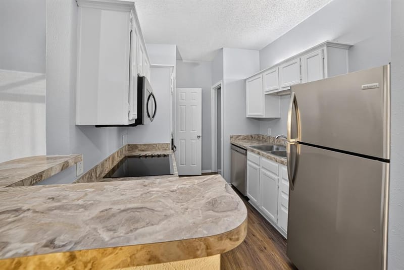 2101 Count Fleet Drive # 511, Arlington TX 76011 - Photo 3
