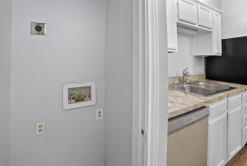 2101 Count Fleet Drive # 511, Arlington TX 76011 - Photo 8