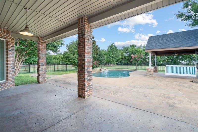 2505 Winthrop Hill Road, Denton TX 76226 - Photo 33