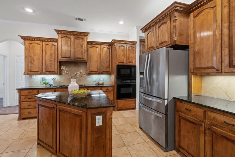 2505 Winthrop Hill Road, Denton TX 76226 - Photo 4