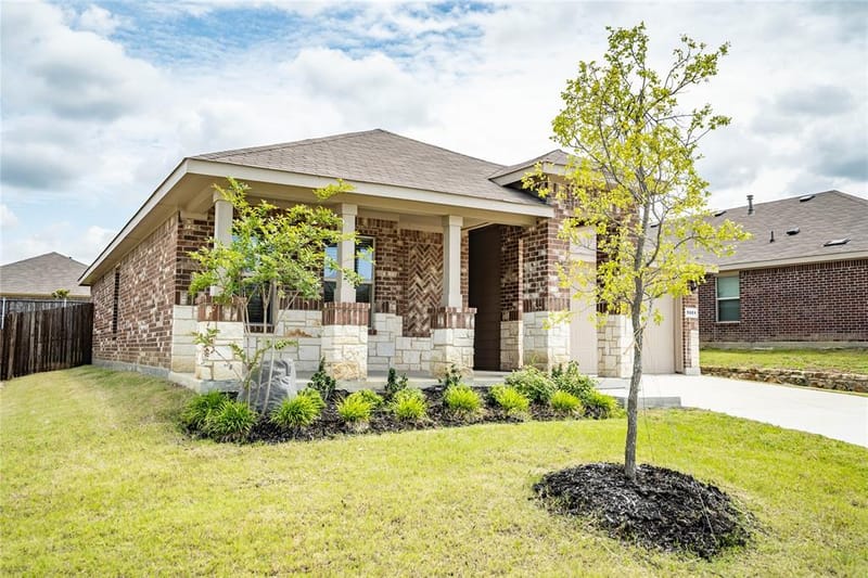 5901 Harvey Gap Lane, Denton TX 76226 - Photo 4