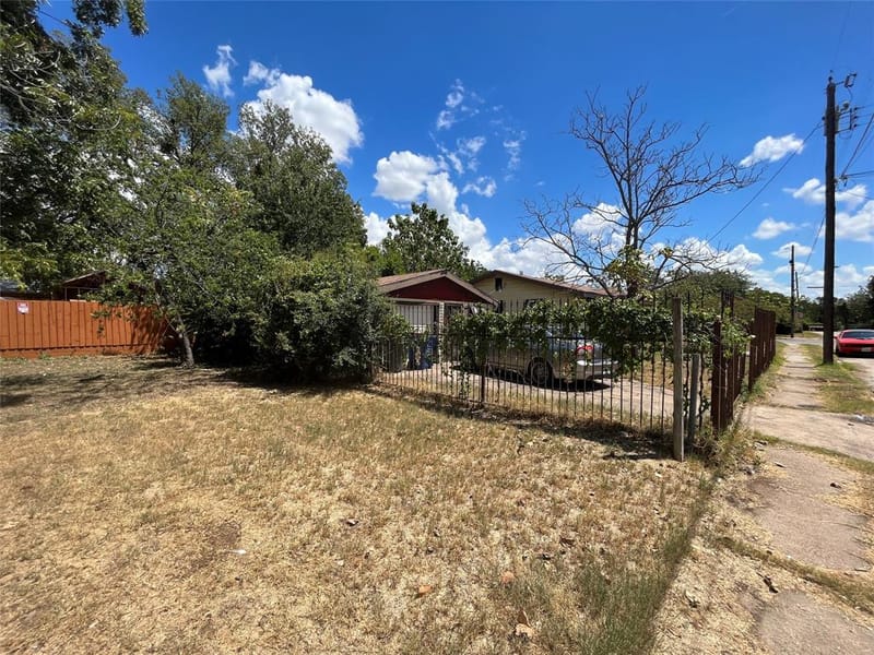 4305 Canal Street, Dallas TX 75210 - Photo 25