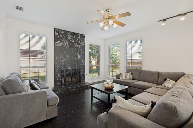 7735 Worthing Street, Dallas TX 75252 - Photo 3