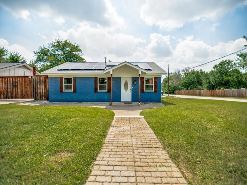 7041 Payte Lane, North Richland Hills TX 76182 - Photo 6