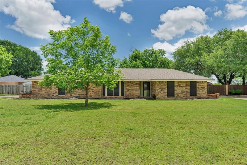 108 Prairie Creek Road, Red Oak TX 75154 - Photo 2