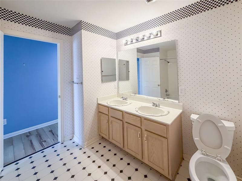6214 Hidden Springs Lane, Garland TX 75044 - Photo 17