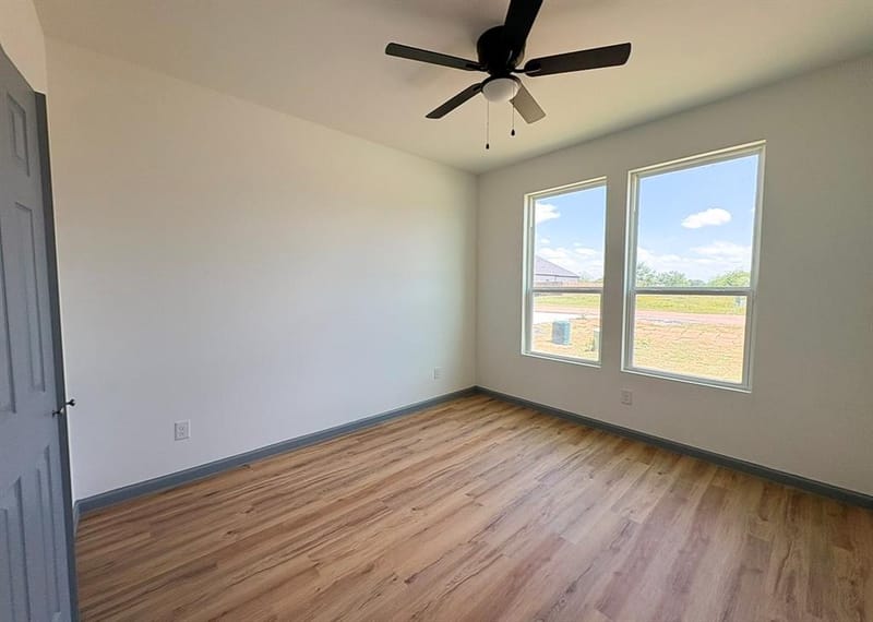 1009 Springview Lane, Mabank TX 75147 - Photo 9