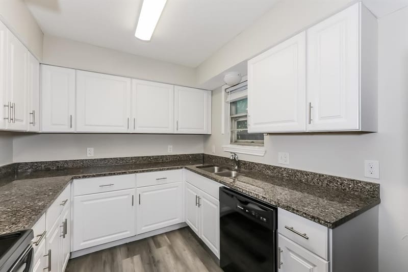 1327 Templecliff Drive, Dallas TX 75217 - Photo 8