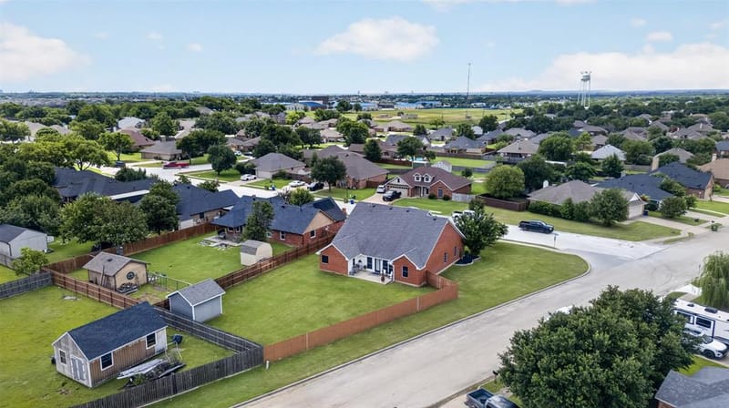 100 Radecke Road, Krum TX 76249 - Photo 8