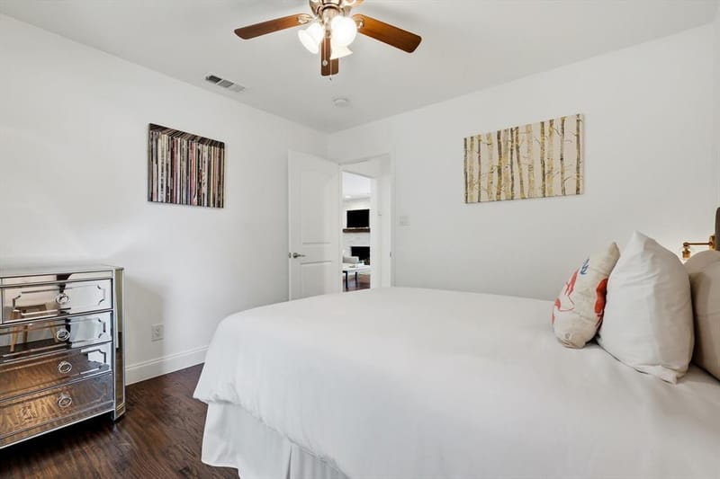 10469 Sinclair Avenue, Dallas TX 75218 - Photo 12
