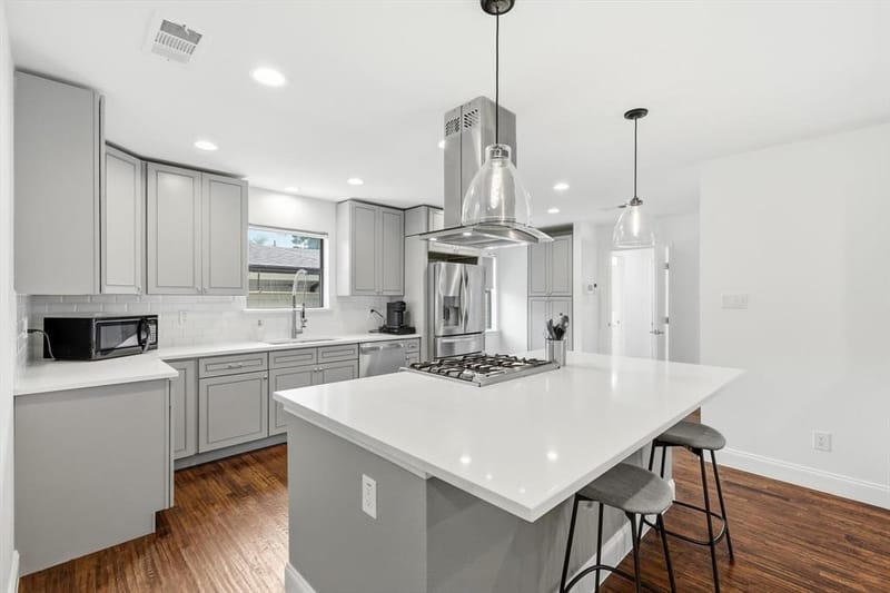 10469 Sinclair Avenue, Dallas TX 75218 - Photo 8