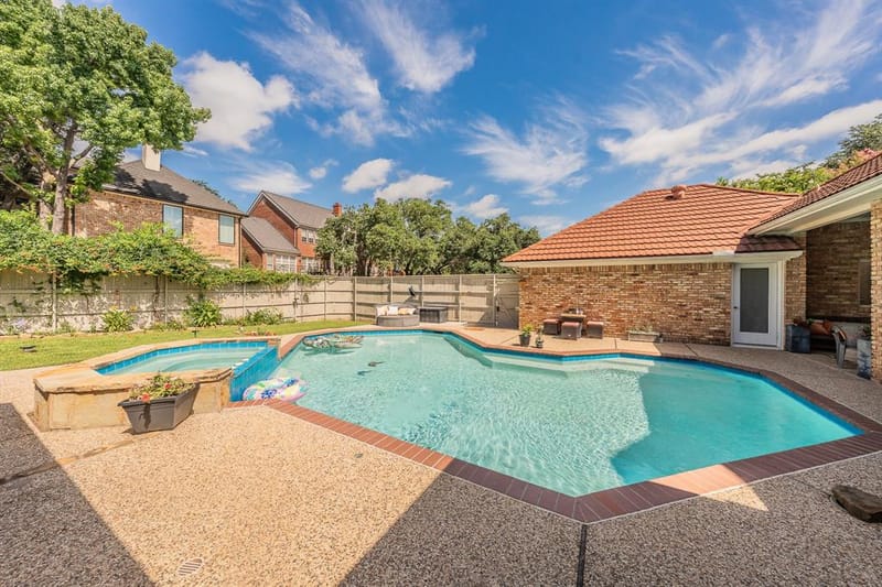 4313 Fannin Drive, Irving TX 75038 - Photo 38