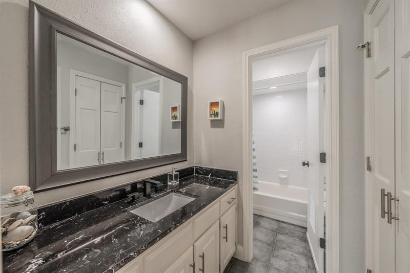 4313 Fannin Drive, Irving TX 75038 - Photo 19