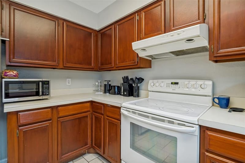 9910 Royal Lane # 505, Dallas TX 75231 - Photo 16