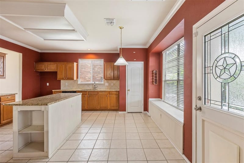 903 Summerbrook Drive, Euless TX 76040 - Photo 13