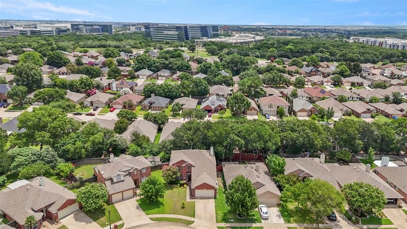 903 Summerbrook Drive, Euless TX 76040 - Photo 36