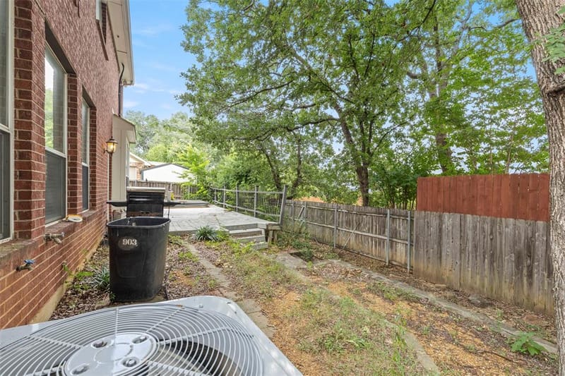 903 Summerbrook Drive, Euless TX 76040 - Photo 29
