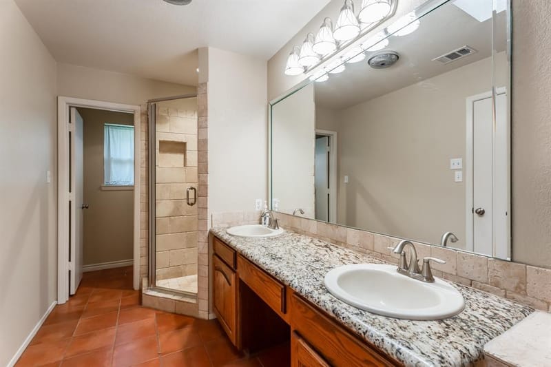 4001 Bandera Drive, Granbury TX 76049 - Photo 23