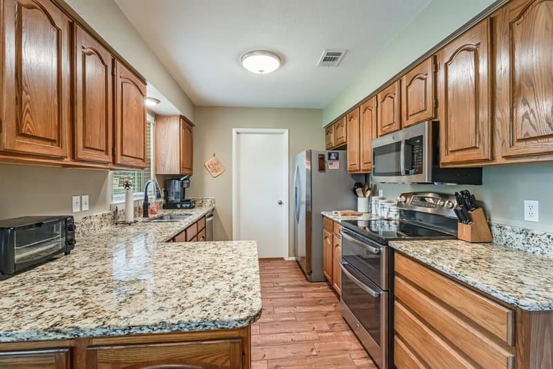 4001 Bandera Drive, Granbury TX 76049 - Photo 9