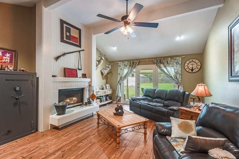 4001 Bandera Drive, Granbury TX 76049 - Photo 25