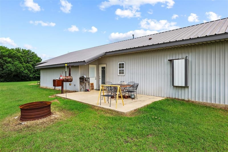 1673 County Road 1525, Ector TX 75439 - Photo 23