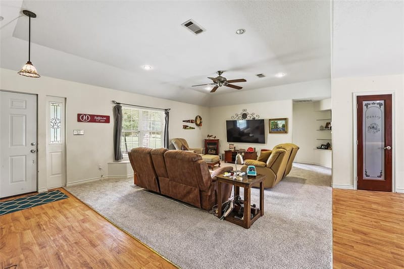 1673 County Road 1525, Ector TX 75439 - Photo 3