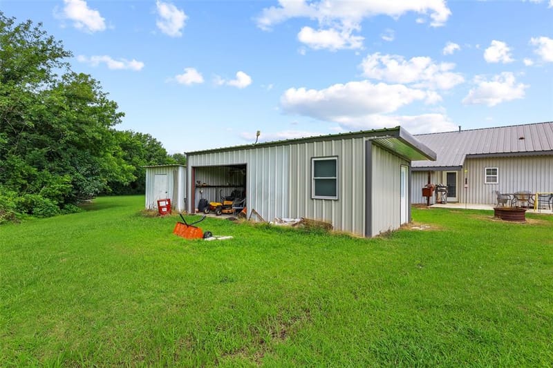 1673 County Road 1525, Ector TX 75439 - Photo 25