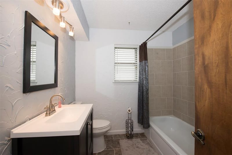 8704 Irongate Drive, North Richland Hills TX 76182 - Photo 16
