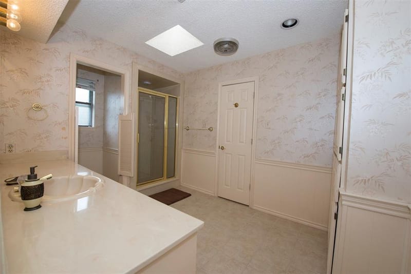 8704 Irongate Drive, North Richland Hills TX 76182 - Photo 12