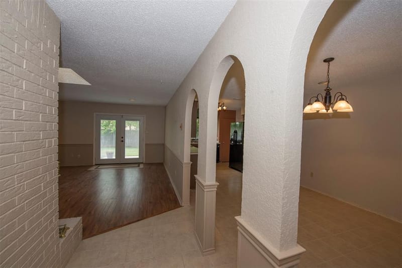 8704 Irongate Drive, North Richland Hills TX 76182 - Photo 3