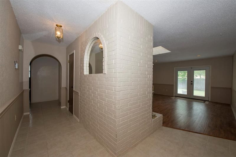 8704 Irongate Drive, North Richland Hills TX 76182 - Photo 10