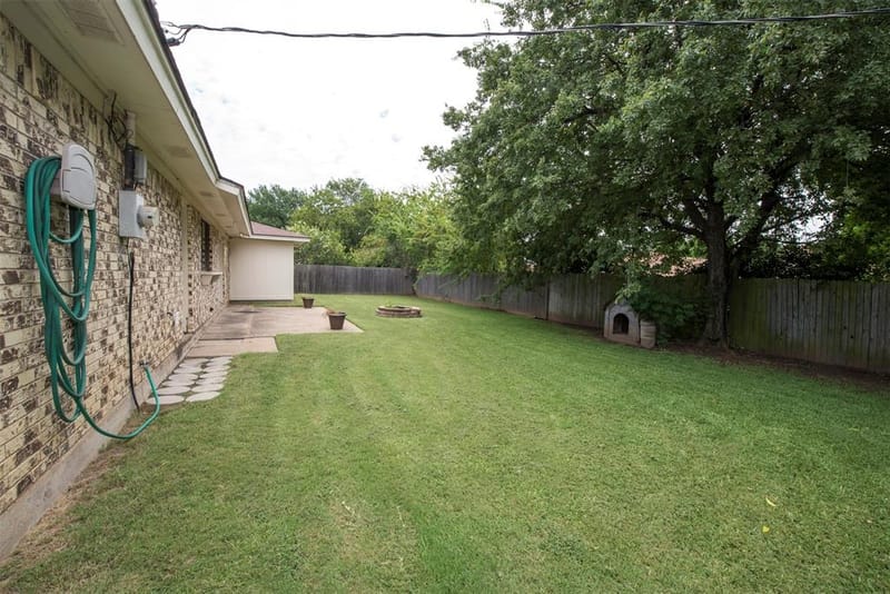 8704 Irongate Drive, North Richland Hills TX 76182 - Photo 19