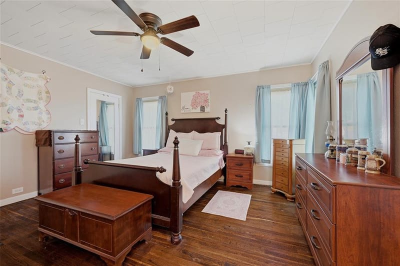 1325 W Main Street, Denison TX 75020 - Photo 22