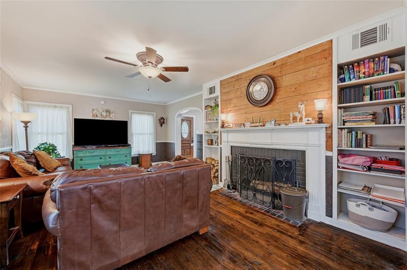 1325 W Main Street, Denison TX 75020 - Photo 9