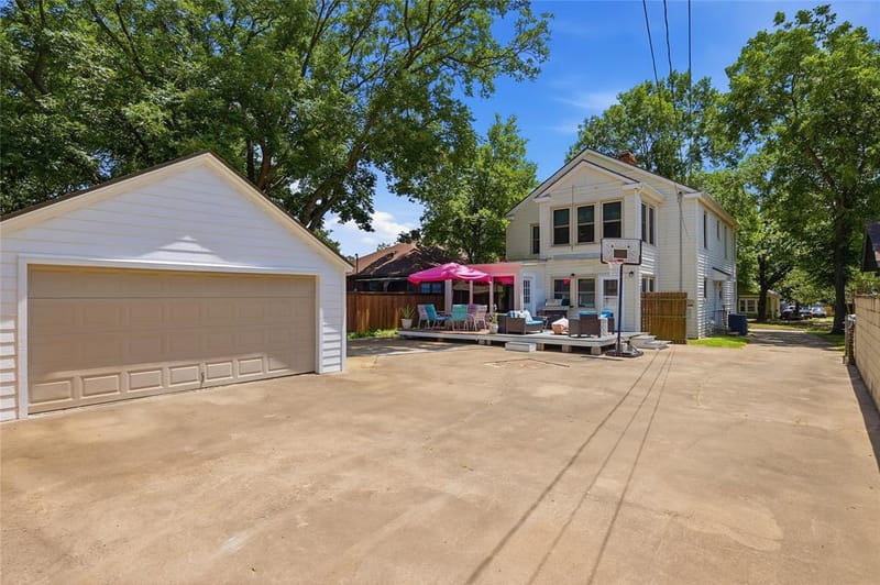 1325 W Main Street, Denison TX 75020 - Photo 35