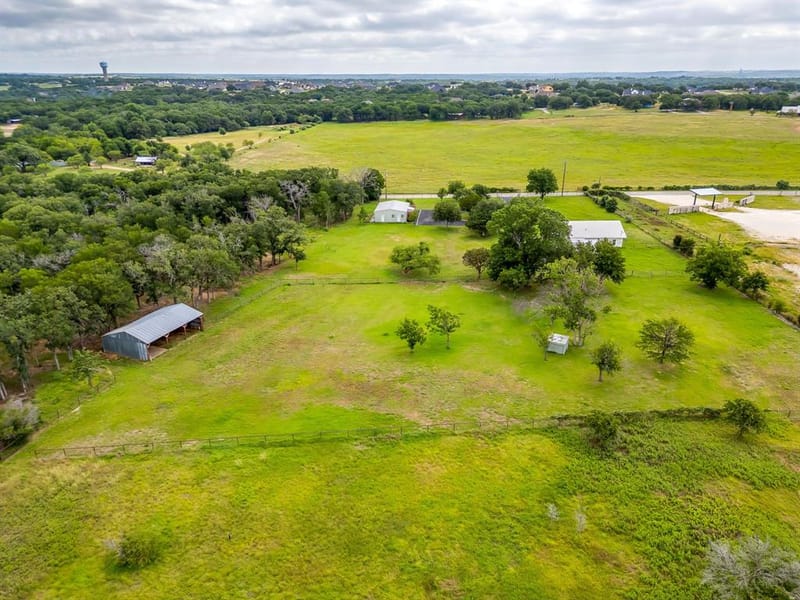 5600 Matlock Road, Granbury TX 76049 - Photo 7