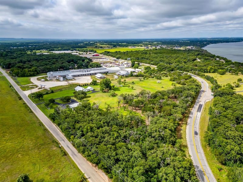 5600 Matlock Road, Granbury TX 76049 - Photo 4