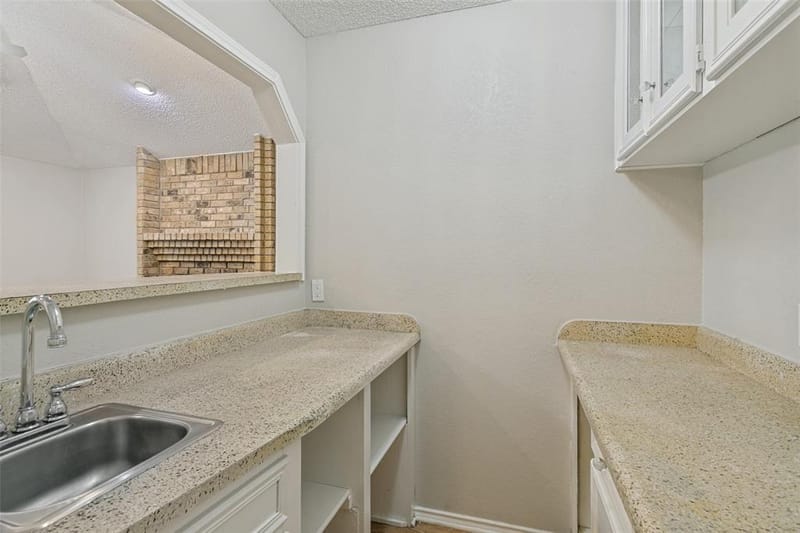4801 Applewood Road, Fort Worth TX 76133 - Photo 6
