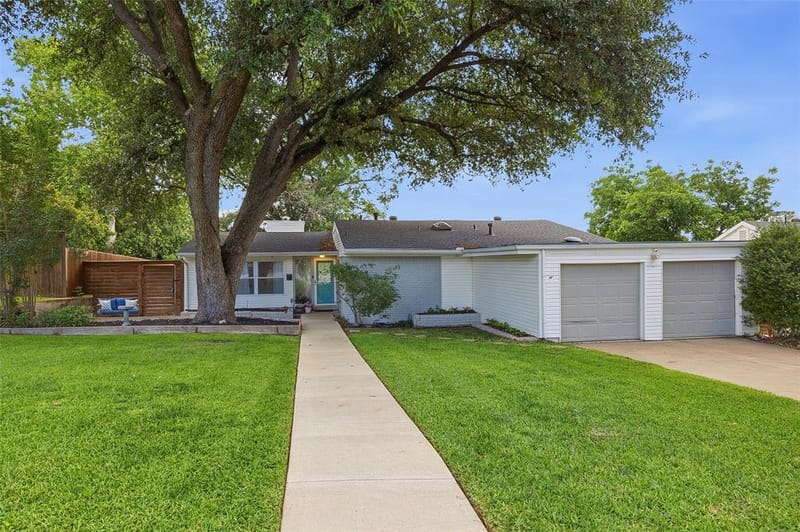 4817 Winthrop Avenue E, Fort Worth TX 76116 - Photo 2