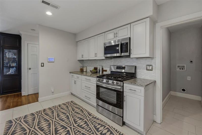 4817 Winthrop Avenue E, Fort Worth TX 76116 - Photo 12