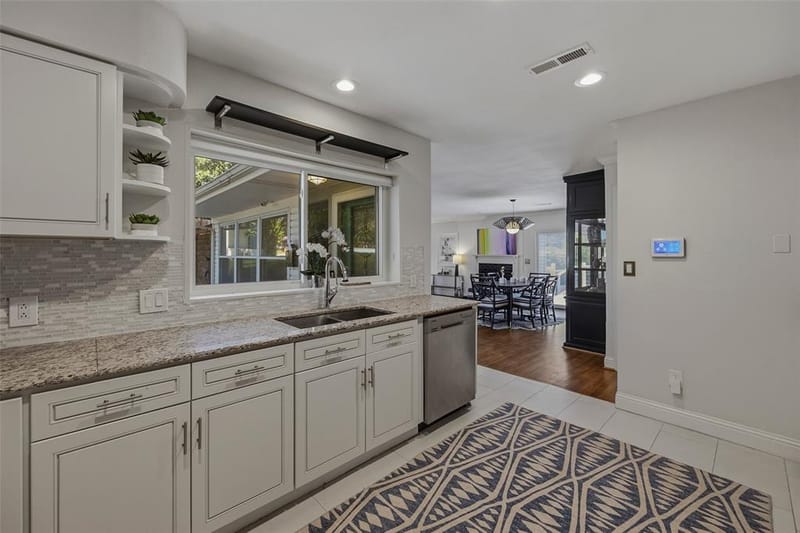 4817 Winthrop Avenue E, Fort Worth TX 76116 - Photo 11
