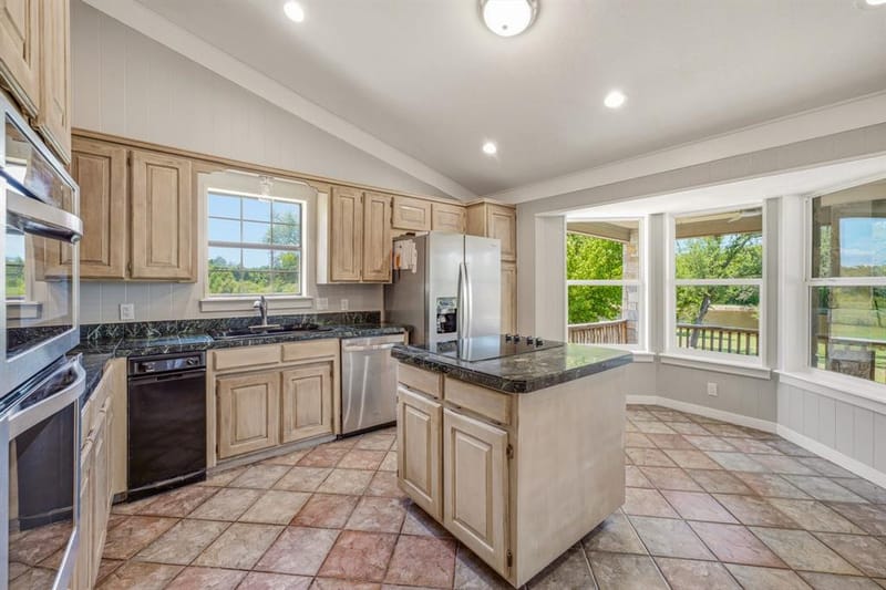 5500 Friendship Road, Tolar TX 76476 - Photo 13