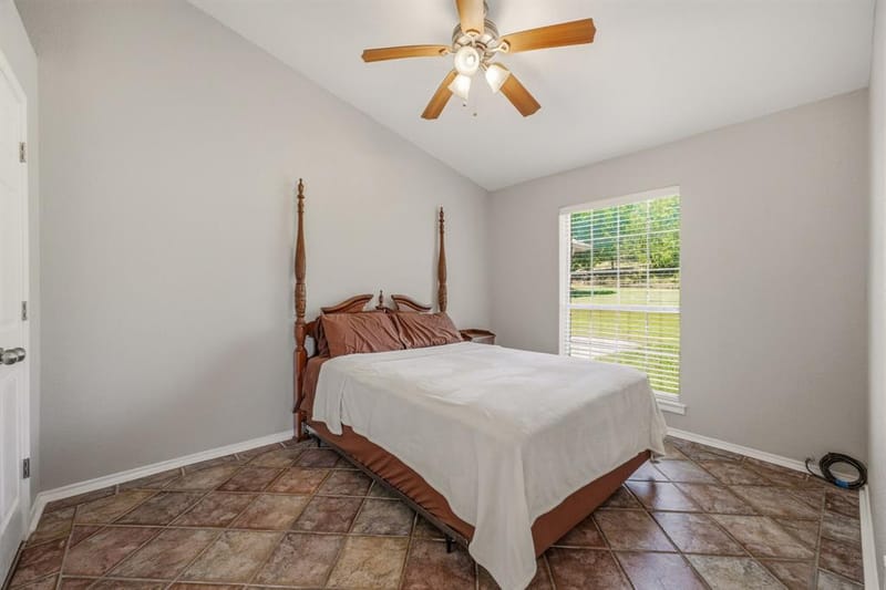 5500 Friendship Road, Tolar TX 76476 - Photo 17