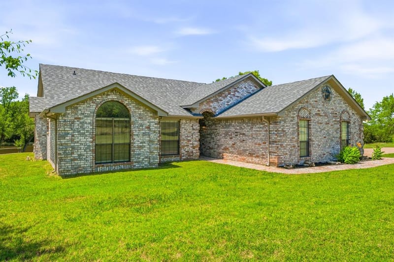5500 Friendship Road, Tolar TX 76476 - Photo 5