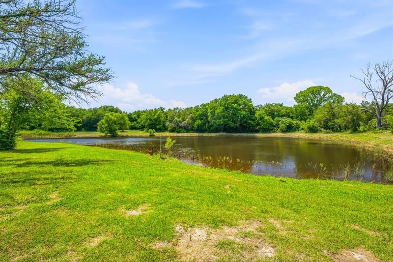 5500 Friendship Road, Tolar TX 76476 - Photo 4